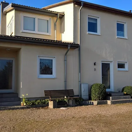 Grosses * Hohenkirchen (Nordwestmecklenburg)